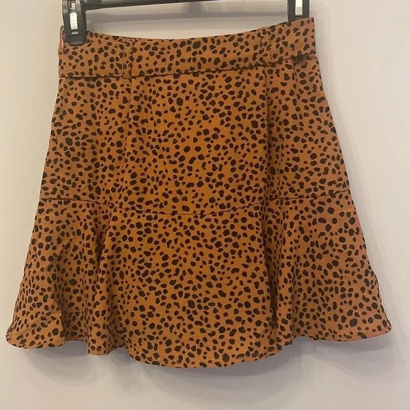 Animal Print Mini Skort - Picture 3 of 4